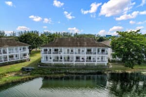 179 Cypress Point Drive 179, Palm Beach Gardens