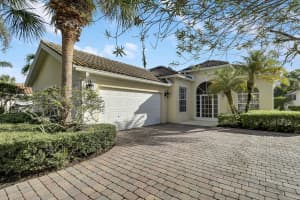 8337 Se Angelina Court, Hobe Sound