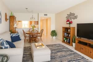 9832 W Mcnab Road, Tamarac