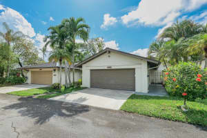 5533 Constant Spring Terrace 217, Lauderhill