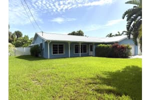 1916 Coconut Drive, Fort Pierce