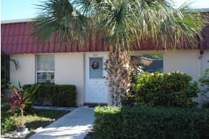 815 Salem Lane, Lake Worth