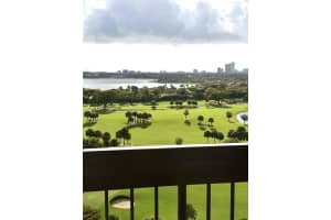 2000 Presidential Way 1403, West Palm Beach