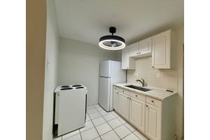 1215 Ne 17th Avenue Unit 5, Fort Lauderdale