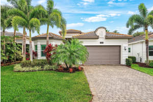 12614 Crested Butte Avenue, Boynton Beach