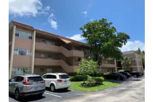 8350 Sands Point Boulevard E202, Tamarac