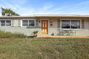 9412 Bellewood Street, Palm Beach Gardens