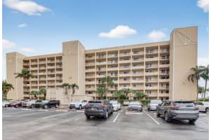 6866 Huntington Lane 607, Delray Beach