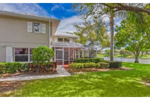 2305 Sw Essex Court, Palm City