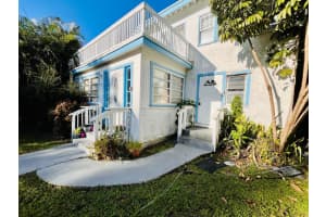 313 S Lakeside Drive Unit 3, Lake Worth Beach