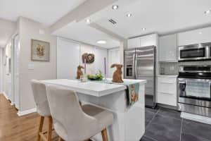 720 N Dixie Highway 604, Lantana 720 N Dixie Highway 604, Lantana