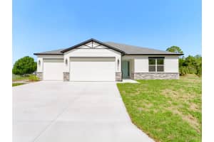 2981 Se Gaffney Ave Avenue Se 2981, Palm Bay