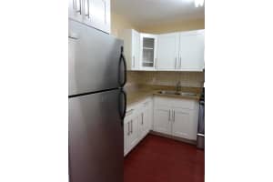 6050 Nw 64th Avenue 307, Tamarac