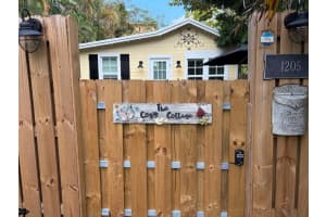 1205 Sw 4th Street, Fort Lauderdale