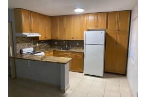 5168 Ne 6th Avenue 430, Oakland Park