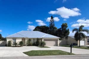 365 Nw Hibiscus Street, Port St. Lucie, Fl 34983, Port Saint Lucie