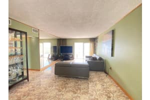 400 Kings Point Drive 1423, Sunny Isles Beach 400 Kings Point Drive 1423, Sunny Isles Beach