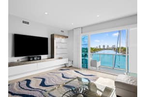 516 Hendricks Isle 4b, Fort Lauderdale