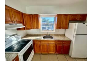 7311 Venetian Street 12, Miramar