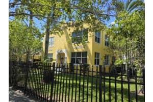 1000 Sw 12th Court 3, Miami