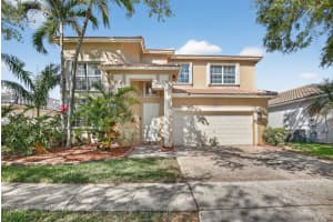1294 Nw 168th Avenue, Pembroke Pines