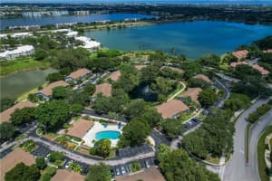 2729 S Oakland Forest Drive 102, Oakland Park 2729 S Oakland Forest Drive 102, Oakland Park