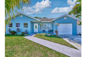 9020 Sw 8th Street, Boca Raton