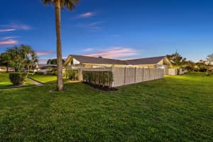 5537 Eagle Lake Drive, Palm Beach Gardens