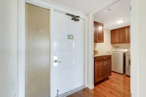 5344 Woodland Lakes Drive 323, Palm Beach Gardens