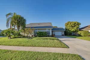 7838 Cypress Crescent, Boca Raton