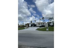 17107 W Sycamore Drive W, The Acreage