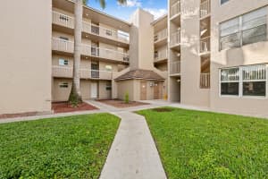 9480 Tangerine Place 102, Davie