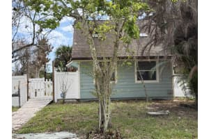 1416 Sw 22nd Ave Avenue Sw, Vero Beach