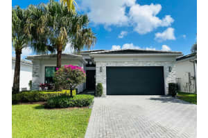 8537 Apple Falls Lane, Boca Raton