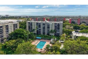 2205 S Cypress Bend Drive 908, Pompano Beach 2205 S Cypress Bend Drive 908, Pompano Beach