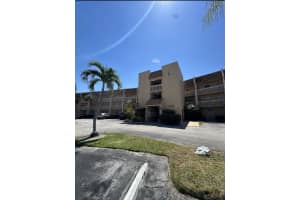 6770 Royal Palm Boulevard 207l, Margate