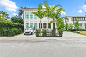 226 Oleander Avenue 3, Palm Beach