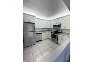 9235 Sw 8th Street 512, Boca Raton