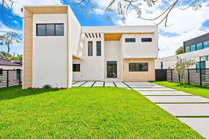 2324 Sw 26th Street, Miami