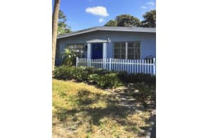 1040 Se 5th Street Se, Stuart