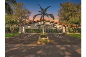 3880 Nw 79th Avenue N-s, Coral Springs