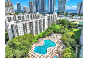 17021 N Bay Road 105, Sunny Isles Beach 17021 N Bay Road 105, Sunny Isles Beach