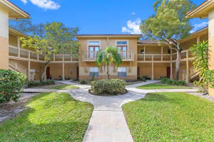 4791 Via Palm Lakes 1706, West Palm Beach