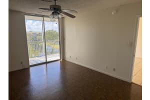 3141 Nw 47th Terrace 430, Lauderdale Lakes