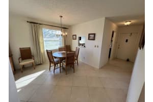 62 Woodland Drive 201, Vero Beach