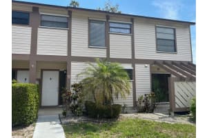 102 Sherwood Circle 21-a, Jupiter