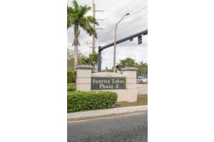 8285 Sunrise Lakes Boulevard 110, Sunrise