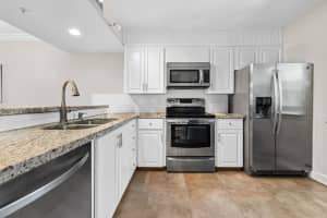 1501 Marina Isle Way 305, Jupiter