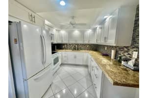 2034 Newcastle B, Boca Raton