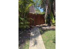 7658 Courtyard Run W, Boca Raton